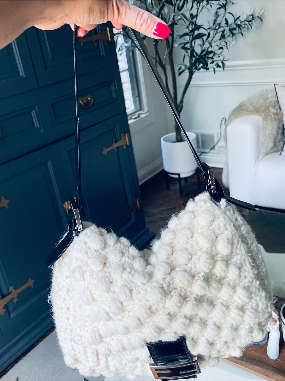 Fendi Vintage Ivory Popcorn Knit Mama Baguette - Picture 7 of 16